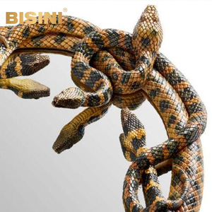 Specchio a Forma di Serpente in Ottone di Alta Gamma, Decorazione per la Casa Fatta a Mano, Ornamento per Anniversario - Product Image 3