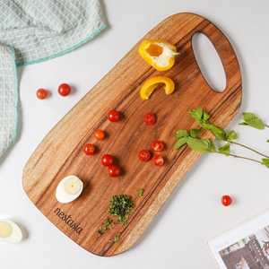 Planche à découper rectangulaire en bois durable pour la cuisine, les restaurants, les mariages et la maison – Idéale pour couper le fromage - Product Image 4