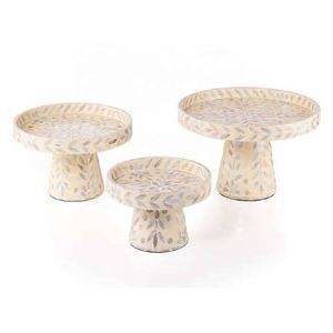 Juego de Soportes para Pastel de Nácar con Diseño de Hojas Redondas Hechos a Mano, 3 Soportes Decorativos para Exhibición de Postres y Cupcakes - Product Image 1