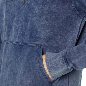 Sweat-shirts à capuche unisexes classiques - Sweat-shirts en coton légers et durables pour hommes et femmes, conçus pour un confort quotidien - Product Image 3