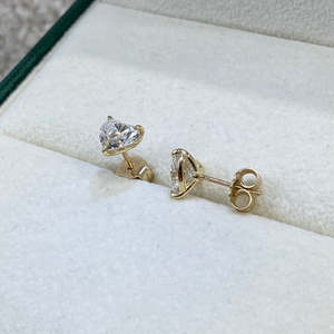 Luxury Heart Shaped Lab Grown Diamond <b>Stud</b> <b>Earrings</b> IGI Certified 3ct Solitaire 10K 14K 18K Yellow Gold Women <b>Fine</b> Ear <b>Studs</b> - Product Image 5