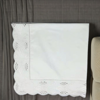 Technique tissée d'oreiller en dentelle brodée luxueuse pour l'utilisation de la doublure fond blanc avec un design élégant acceptant les commandes en gros