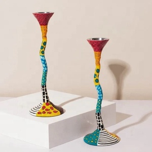Porte-bougies en aluminium torsadé coloré, artisanal et gaufré, I K HANDICRAFT, imprimé 6 couleurs, éclairage parfait pour Shabbat - Product Image 2