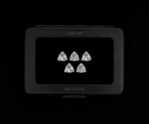 Diamant de laboratoire CVD de 4,0 mm taille trillion, en vrac, pour la fabrication de bijoux, diamant synthétique de haute qualité, approvisionnement en gros - Product Image 1