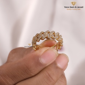 Bague de mariage pour homme en or jaune massif 14 carats, coupe ronde, pavée, style cubain, avec diamant CVD cultivé en laboratoire, couleur D-E-F, clarté VVS-VS, 1 TCW - Product Image 3