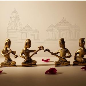 Juego de Figuras Musicales de Latón Chapado en Oro, 4 Piezas, 8 Pulgadas de Largo, Decoración para el Hogar, Artesanía de Fundición, Escultura 3D - Product Image 5