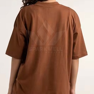 เสื้อยืดโอเวอร์ไซส์สีน้ำตาลล้วน คอกลม แขนครึ่งตัว ผ้าฝ้าย ทรงหลวม สไตล์ลำลอง สตรีทแวร์ สำหรับฤดูร้อน - Product Image 4
