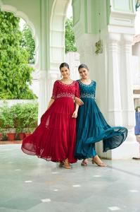 Vestido de Algodón Moderno y Popular con Dupatta para Ceremonias, Eventos Corporativos, Bodas y Regalos, Disponible para la Venta - Product Image 3