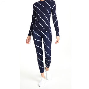 Leggings de yoga para mujer, ligeros, transpirables, con efecto levanta glúteos, para gimnasio, correr, yoga, hechos en Pakistán. - Product Image 4