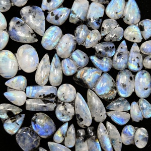 Pierre de lune arc-en-ciel naturelle, lot de pierres précieuses de formes variées, 22x12x3mm 14x7x3mm, moyenne 13 carats - Product Image 4