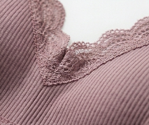 Ensemble soutien-gorge sans armatures et culotte hipster pour femme avec dentelle, taille mi-haute, en coton tricoté et élasthanne, couleur unie élégante - Product Image 6