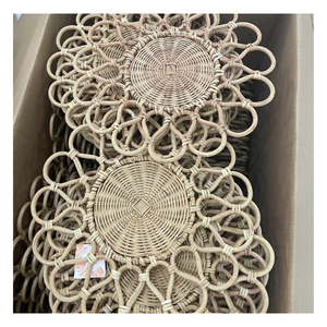 Set de table en rotin tressé fait main avec motif floral élégant |   Assiette de présentation naturelle pour table à manger |   Écologique Rustique - Product Image 3