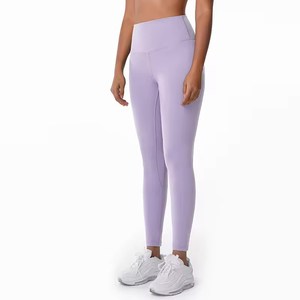 Leggings de yoga pour femmes de haute qualité, effet push-up, sans coutures, taille croisée, taille haute, respirants, en Spandex/Polyester, personnalisables - Product Image 3
