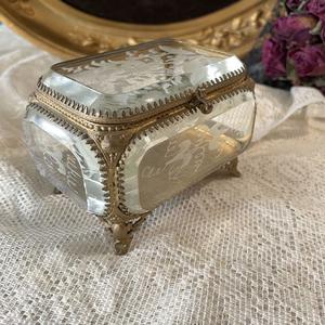 Boîte de rangement décorative en laiton et aluminium Grandeur, pour hôtel, maison et table - Product Image 6