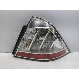 Luz Trasera Derecha Usada Taurus 8T5313B504A - Product Image 1