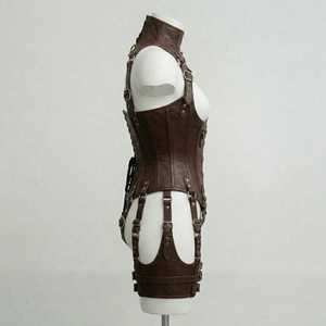 Ensemble de Lingerie Gothique Punk Sexy en Cuir Premium avec Corset à Lacets, Soutien-Gorge Cage, Collier Ras du Cou et Sangles de Cuisses – Grande Taille - Product Image 6