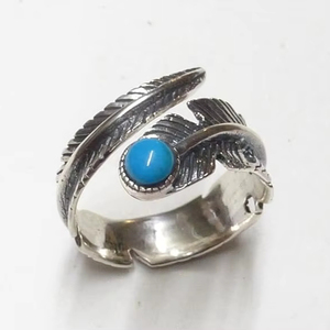 Anillo Artesanal de Plata de Ley con Turquesa y Pluma, Inspirado en la Naturaleza, Joyería Artesanal - Product Image 6