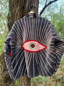 Veste d'hiver bohème faite main pour femme en velours gris brodée de fleurs Suzani avec motif œil porte-bonheur, manches longues et col montant - Product Image 6