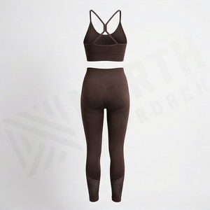 Ensemble de sport pour femme avec logo personnalisé : soutien-gorge de sport, legging, débardeur d'entraînement athleisure, tenue de gym sans couture, vêtements de sport en gros - Product Image 2