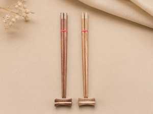 Palillos Redondos de Madera Maciza Personalizados al por Mayor, Diseño Zen Asiático Ecológico, Cubiertos para el Uso Diario - Product Image 2