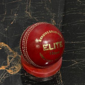 Pelota de críquet Elite Red Cricket Hard Ball de cuero genuino de 156g, 4 piezas, calidad profesional para partidos, pelota de críquet de 4 piezas para entrenamiento de clubes y partidos. - Product Image 6