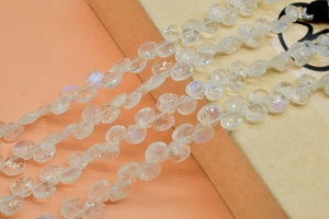 100% naturel arc-en-ciel pierre de lune à facettes coeur forme perles pour la fabrication de bijoux Flashy arrivée arc-en-ciel perles - Product Image 4