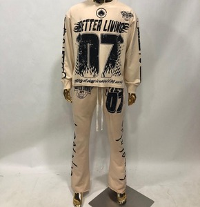 Ensemble deux pièces personnalisé pour femme, brodé avec appliqués, en coton épais délavé effet soleil, comprenant un sweat à capuche et un pantalon de survêtement à double taille - Product Image 6