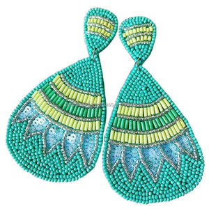 Pendientes de lápiz labial con cuentas hechos a mano, joyería de gota llamativa, pendientes de cuentas de semillas personalizados para mujeres y niñas, moda al por mayor - Product Image 3