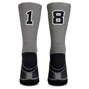 Chaussettes de sport athlétiques pour hommes, design personnalisé, chaussettes de performance pour le basketball, chaussettes de compression pour les équipes de basketball - Product Image 3