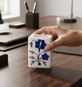 Organisateur de bureau élégant fait main en marbre blanc avec incrustation florale, très demandé - Product Image 6