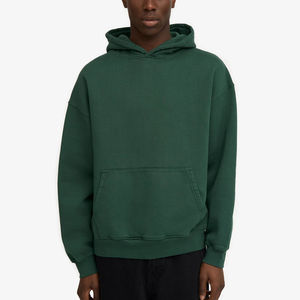 เสื้อฮู้ดผู้ชายสีเขียวล้วน ทรงปกติ ผ้าฝ้ายฟลีซ สวมใส่สบาย มีกระเป๋าหน้า เหมาะสำหรับใส่ในฤดูใบไม้ร่วง - Product Image 1