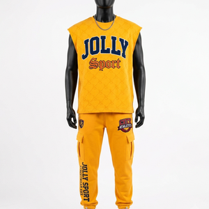 Conjunto de pantalón sin mangas de algodón y poliéster de 320 GSM, color rosa jaspeado, con estampado de logotipo DTG en relieve, camiseta y pantalón para hombre. - Product Image 5