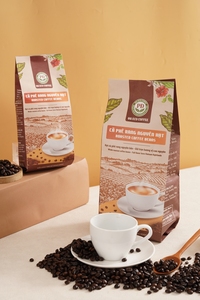 เมล็ดกาแฟคั่วขายส่ง คัดสรรคั่วกลาง/คั่วเข้ม สำหรับร้านค้าปลีกและธุรกิจบริการอาหาร บรรจุภัณฑ์ขนาดใหญ่ 60 กก. - Product Image 3