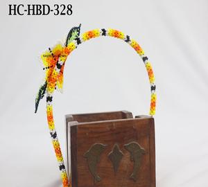 Serre-tête floral perlé multicolore fait main, accessoire de tête tendance pour femmes, idéal pour les occasions spéciales - Product Image 1