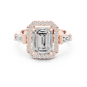 Anillo de Compromiso de Diamantes con Corte Esmeralda en Oro Rosa para Mujer, Engaste Pavé, Estilo Geométrico Clásico - Product Image 1