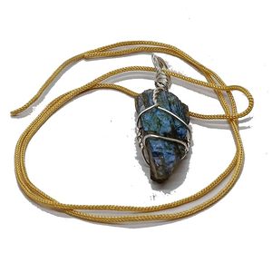 Colgante de cristal natural de labradorita con alambre, imagen grabada en bruto, amuleto de moda, Gujarat - Product Image 5