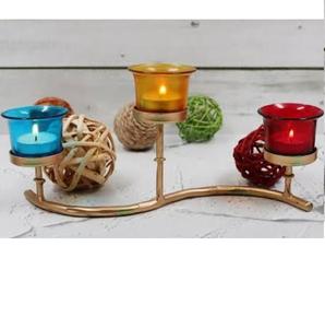 Portavelas Metálico de Alta Gama, Hecho a Mano, para Velas de Té, Diseño Artesanal, Acabado Dorado - Product Image 4