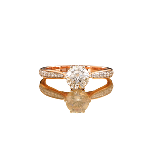Anillo Solitario con Diamante Cultivado en Laboratorio de Corte Redondo VVS2 de 1.01 CT, con Banda Pavé en Oro Rosa de 14K y Oro Amarillo y Blanco Sólido de 18K - Product Image 5