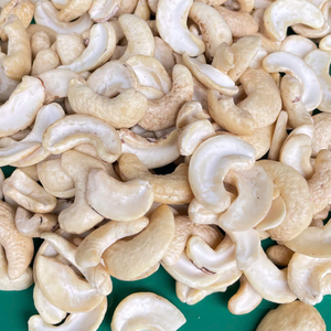Hot Sale Best Rate Cashew W240 Cashew Nuts Kaju Badam 1Kg Private Label Packaging Available Santigo - Product Image 1