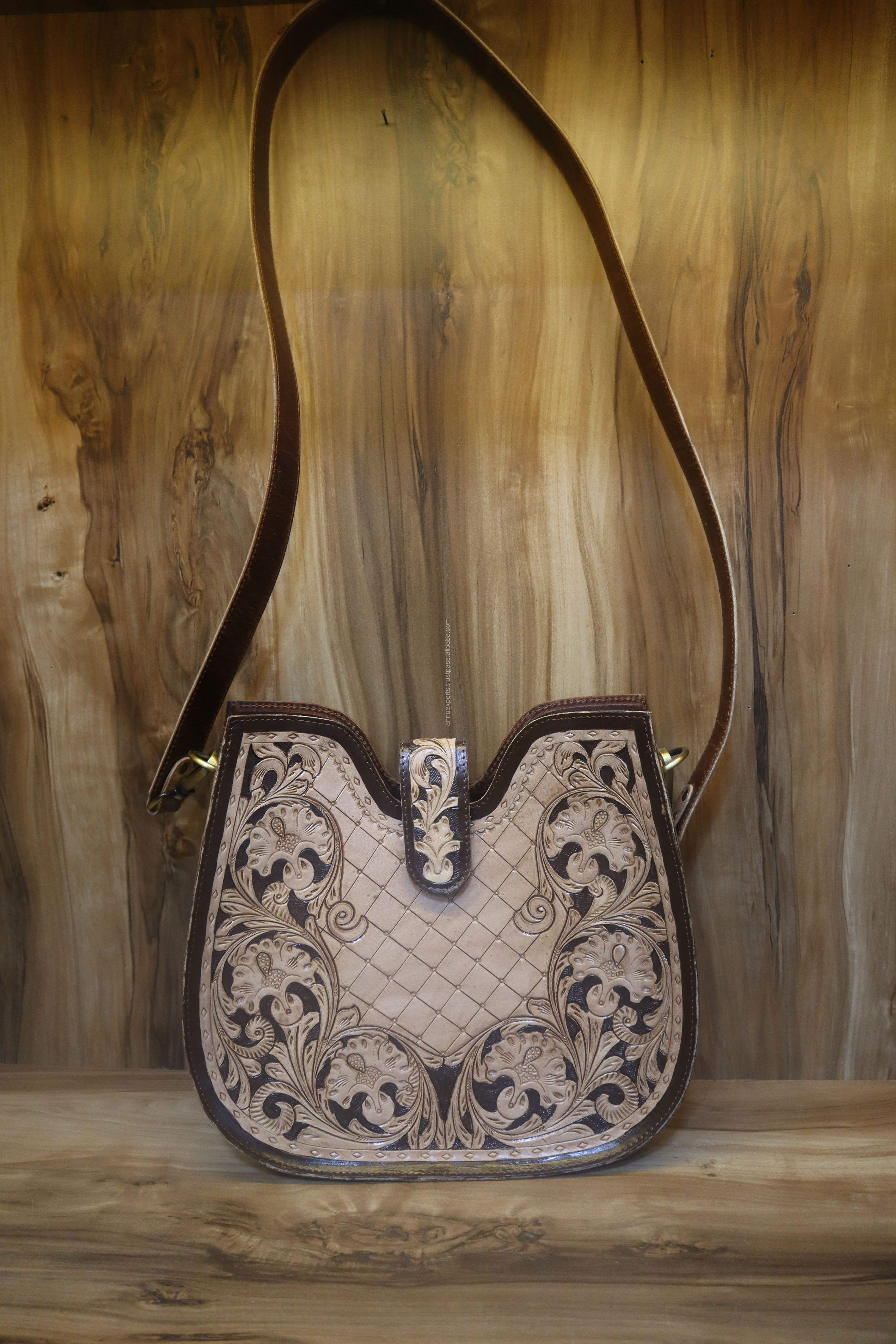 สีที่มีจำหน่าย