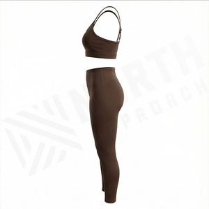 Leggings de yoga sans couture pour femme, personnalisables avec logo, de qualité supérieure, pour la gym, l'entraînement, le fitness, les mouvements sportifs et les activités sportives. - Product Image 3