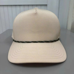 Gorra de Golf INJAE de 5 Paneles con Logotipo Personalizado en el Panel Frontal, Cierre de Hebilla, Visera Curva, 100% Lona de Algodón Transpirable - Product Image 1