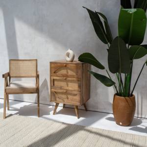 Mesa Auxiliar de Ratán con 3 Cajones Vandana Orion Nova, Mueble Moderno con Detalles Tejidos Naturales - Product Image 6