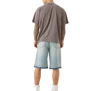 T-shirt en coton coupe slim teint en pièce avec logo imprimé sur la poitrine pour homme, idéal pour la fabrication en gros sous marque privée (OEM) - Product Image 2