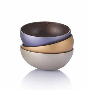 Bol en noix de coco laqué de haute qualité, léger, durable et brillant, fabriqué à la main à partir de coquilles naturelles pour la décoration de la maison - Product Image 6