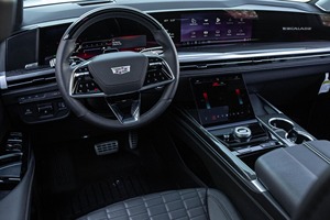 แคดิลแลค เอสคาเลดี-วี เอดวีดี ฮีนเนสซี เอช-1000 ปี 2025 - Product Image 6