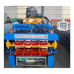 Machine de formage de tôles de toiture Q en tuiles émaillées 800 haute performance, populaire au Cameroun, avec composants essentiels : moteur à engrenages, pompe et roulement - Product Image 4