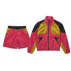 Ensemble short et veste à capuche pour femme, taille élastique, en mélange de nylon léger, pour la course à pied, fabrication OEM ODM, marque privée - Product Image 2