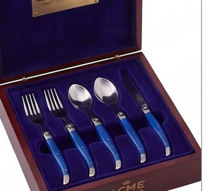 Ensemble de couverts modernes en acier inoxydable à tête argentée avec poignée bleue élégante pour salle à manger, cuisine, restaurant et table de mariage - Product Image 4