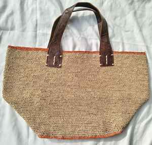 กระเป๋าคลัทช์ปักลายใหม่ งานฝีมือประดับลูกปัด ดีไซน์ประณีต ลวดลายดอกไม้แบบดั้งเดิม กระเป๋าผู้หญิง>กระเป๋าถือ - Product Image 1